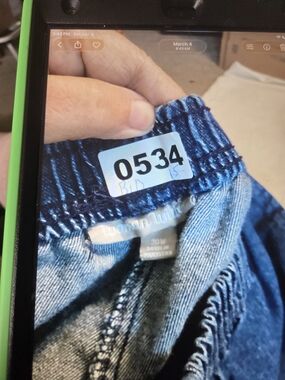 Relaxed Fit Blue Women's Jeans with Elastic Waist